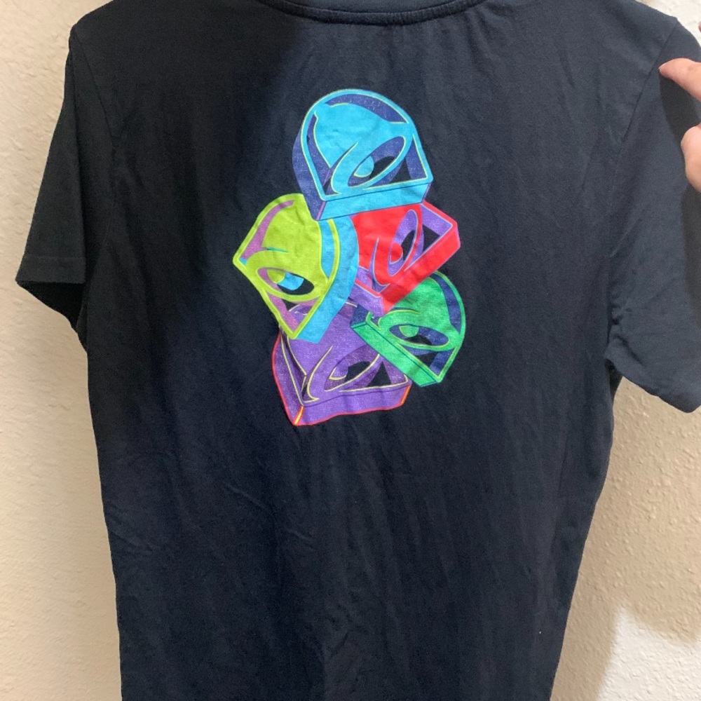 Taco Bell graphic tee
